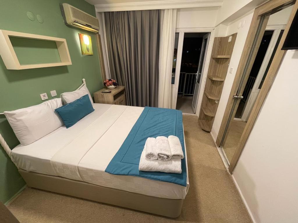 Colophon Beach Otel Gumuldur Eksteriør billede